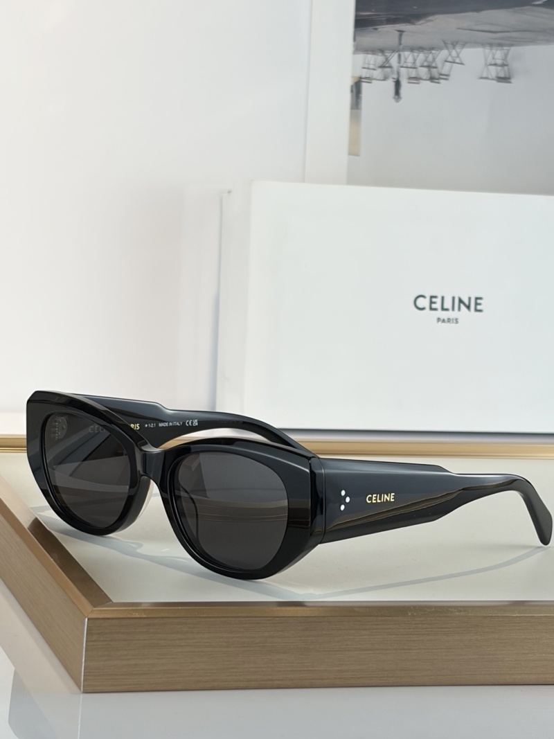 Солнечные очки Celine