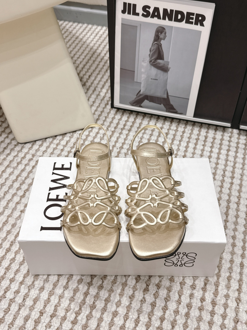 Сандалии Loewe золотистые