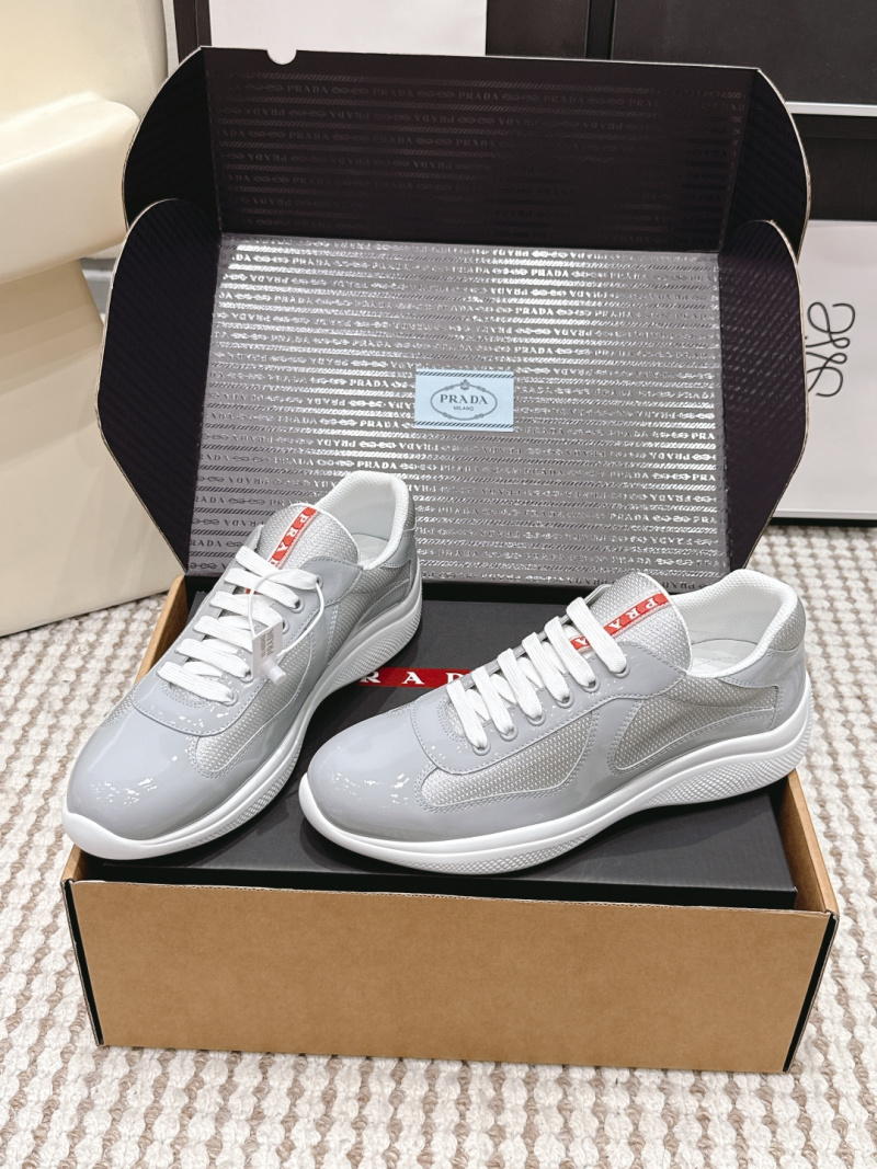 Мужские кроссовки Prada в сером цвете