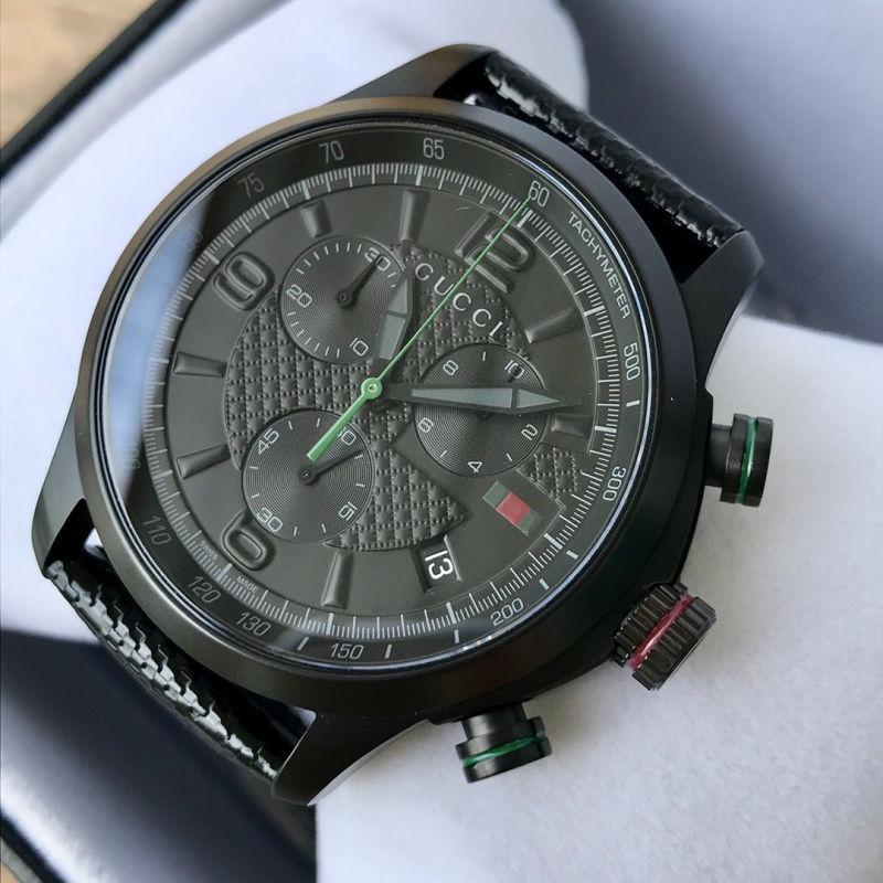 Часы Gucci