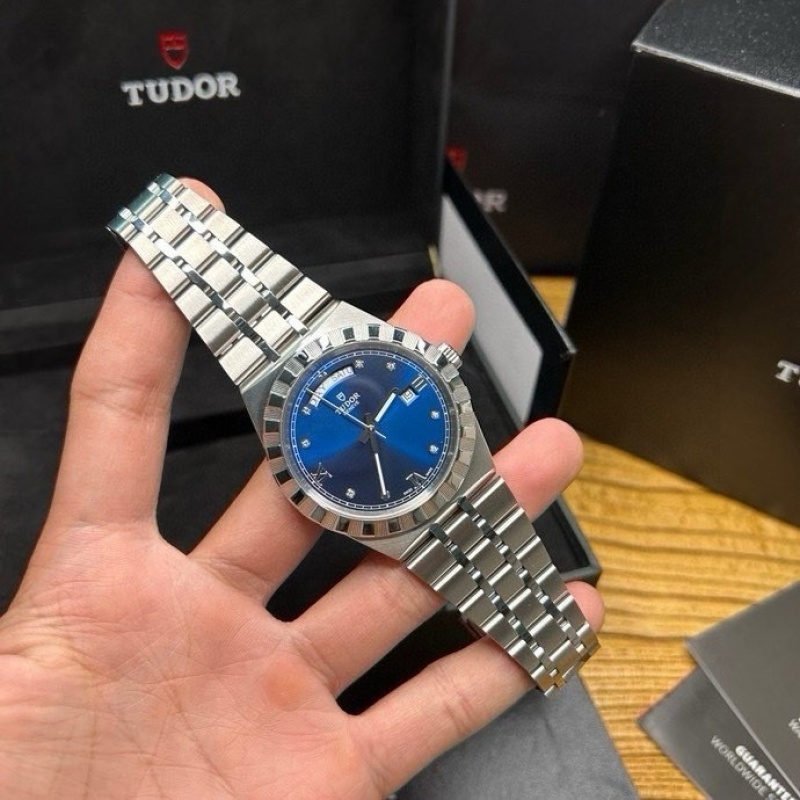Часы Tudor