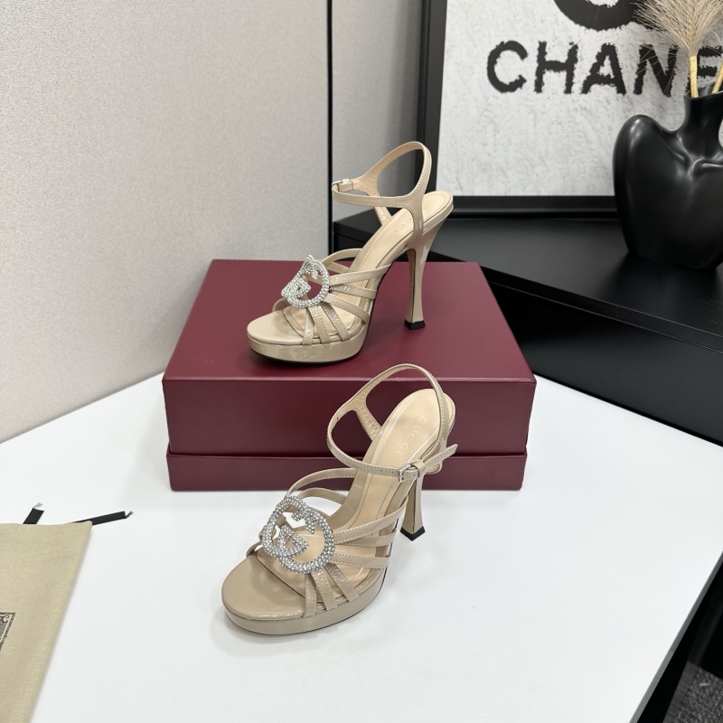 Женские босоножки на платформе с ремешками и стразами Gucci
