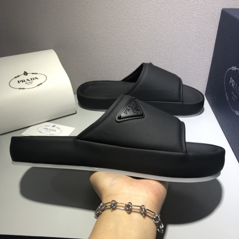 Мужские шлепанцы черные HDV911 Prada