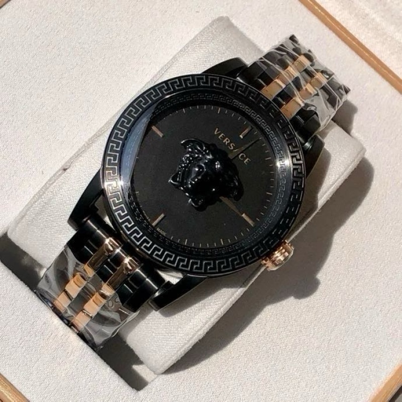 Часы Versace
