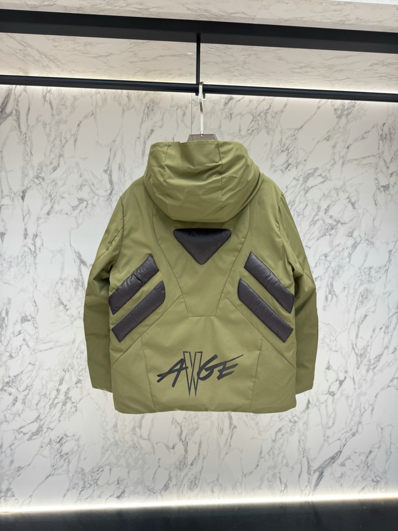 Пуховик Moncler