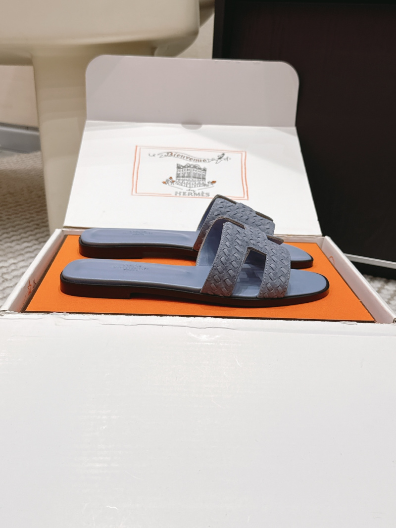 Женские шлепки в стиле Hermès, серый плетеный ремень
