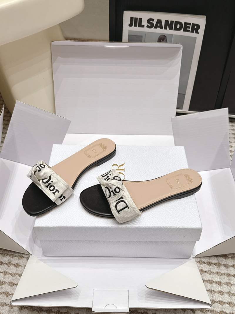 Женские плоские шлепанцы с лентой Dior