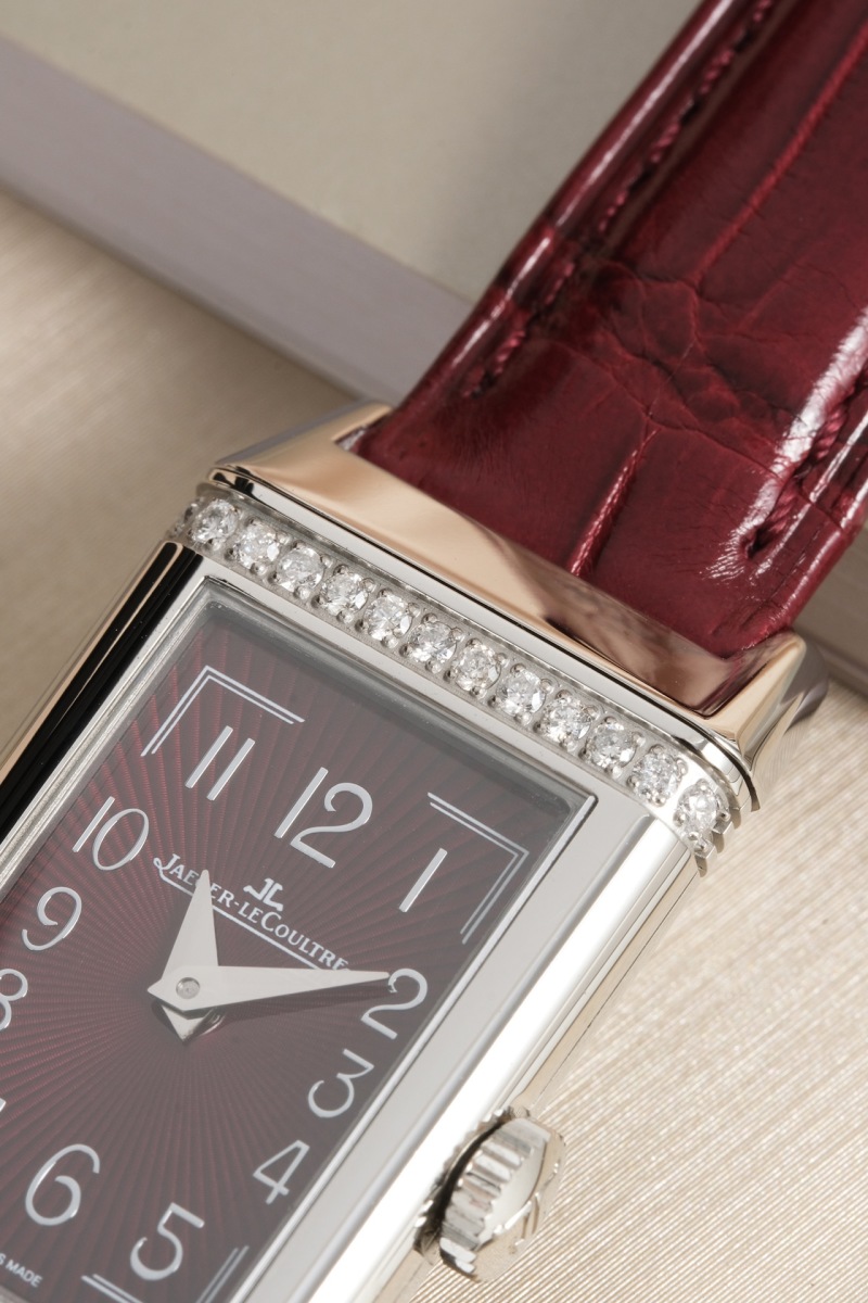 Часы Jaeger-LeCoultre