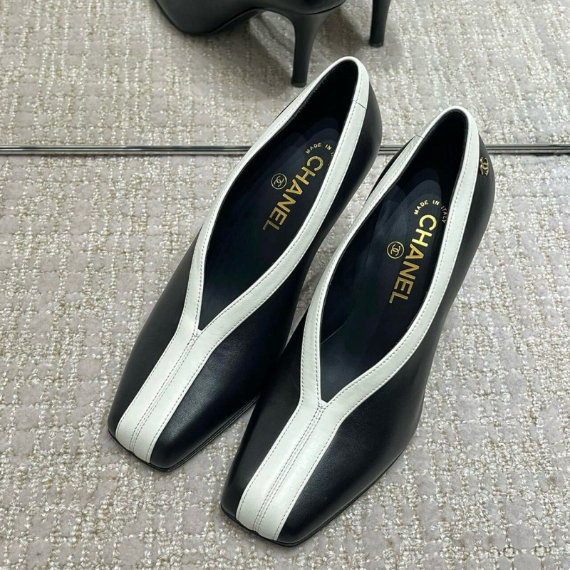 Женские лоферы Chanel