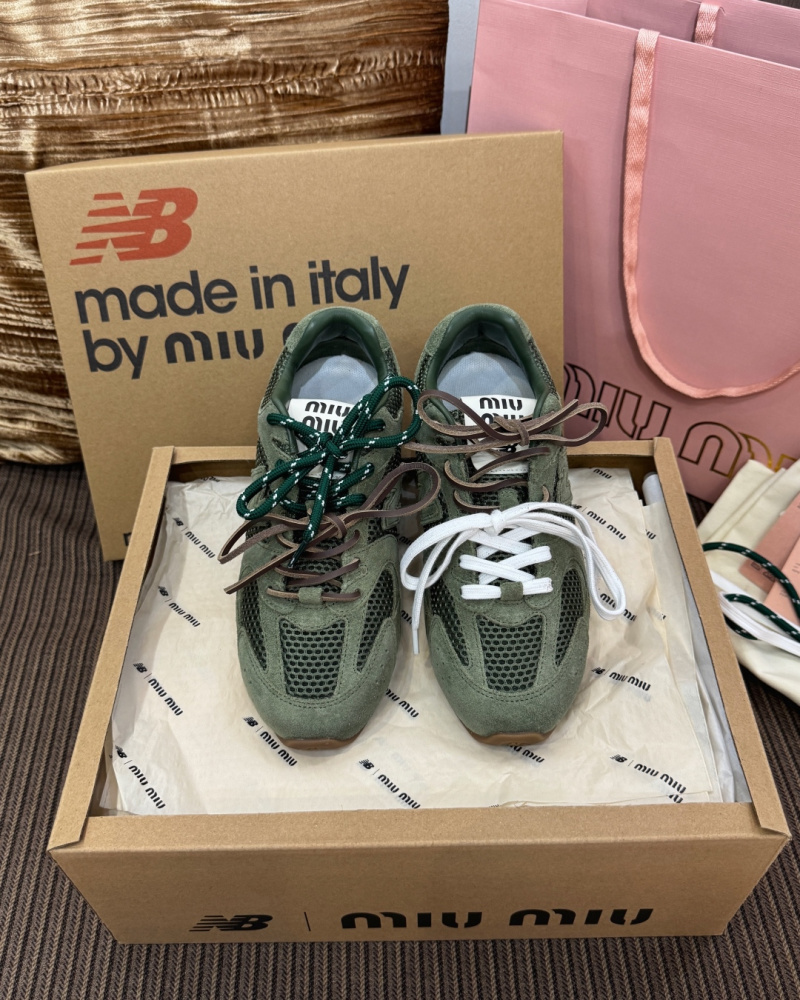 Женские кроссовки Miu Miu x New Balance 530, зелёные Без бренда