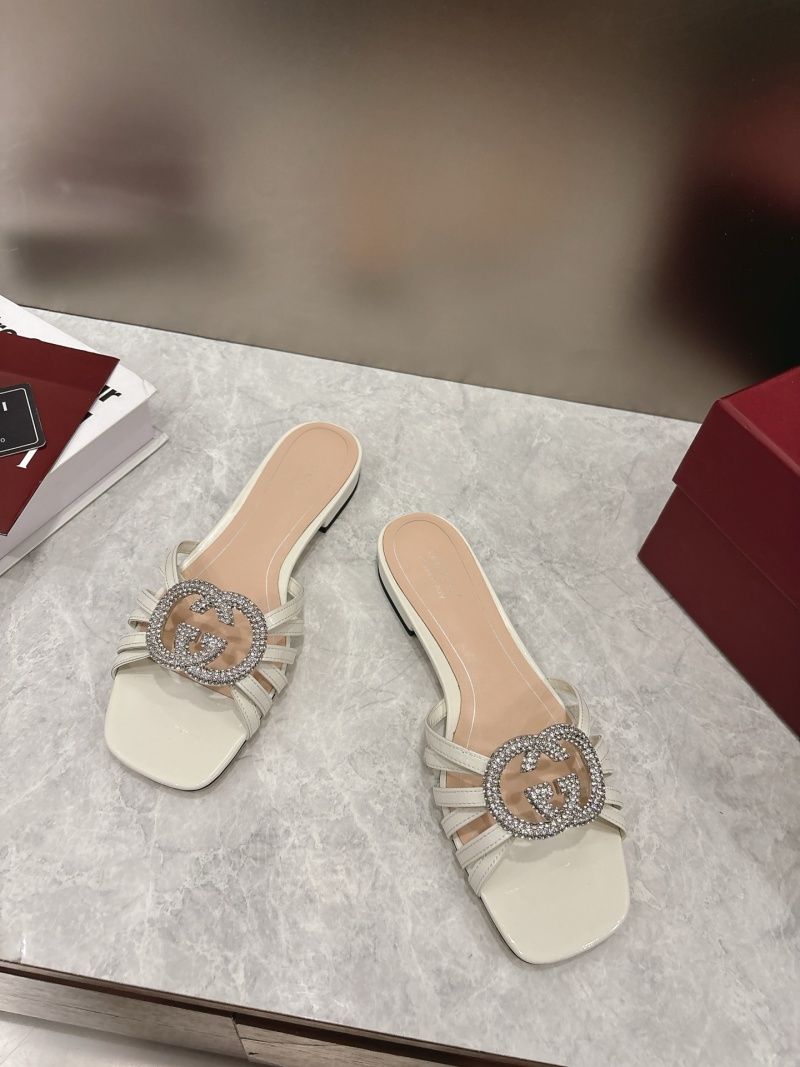 Женские босоножки Gucci с двойной буквой G