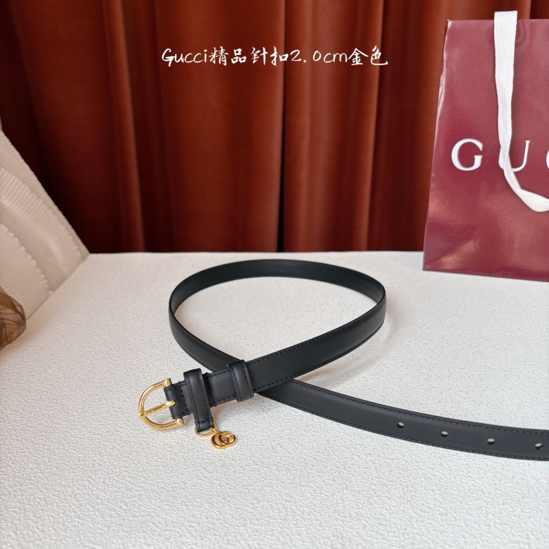 Узкий женский ремень с золотистой пряжкой GG Gucci
