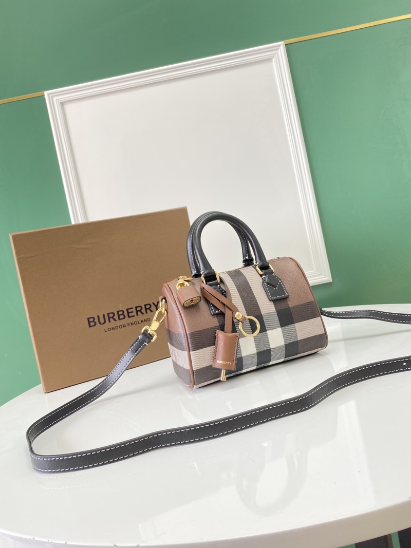 Мини-сумка Burberry