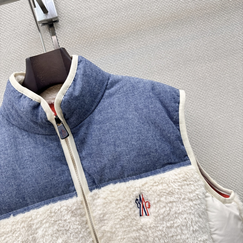 Жилет Moncler