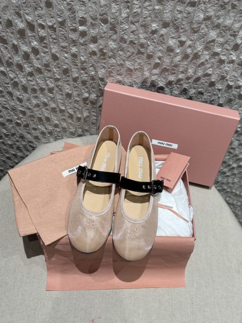 Сетчатые балетки Miu Miu с ремешком на ножке