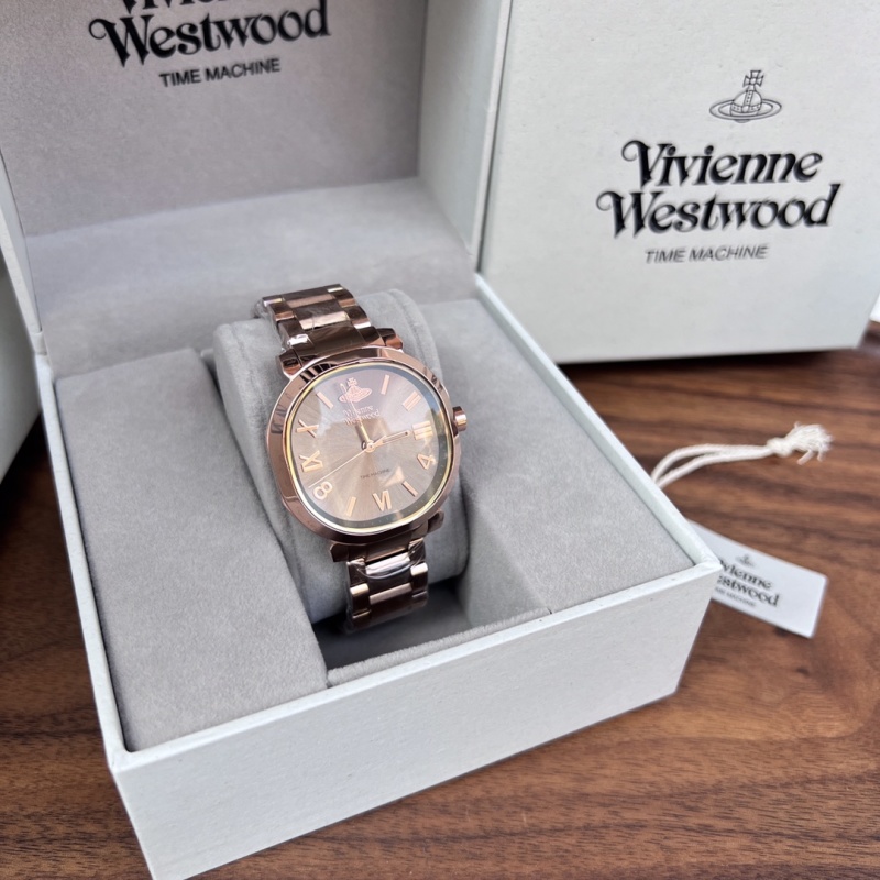 Часы Vivienne Westwood