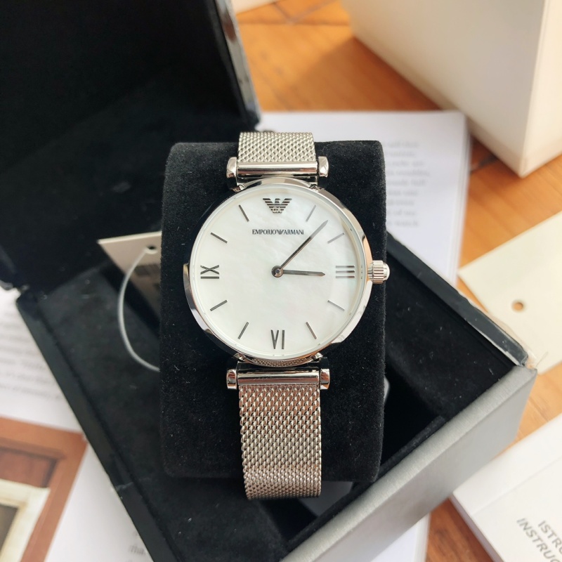 Часы Armani