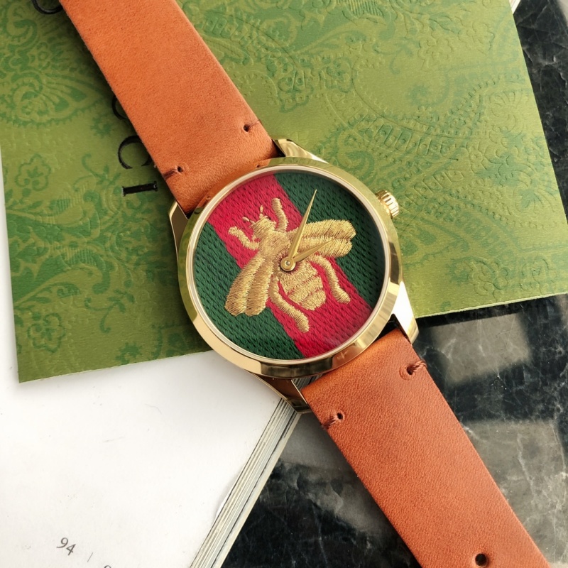 Часы Gucci