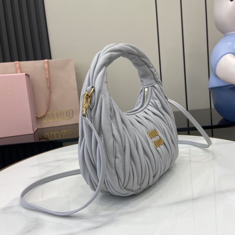 Сумка Miu Miu серая с золотым логотипом