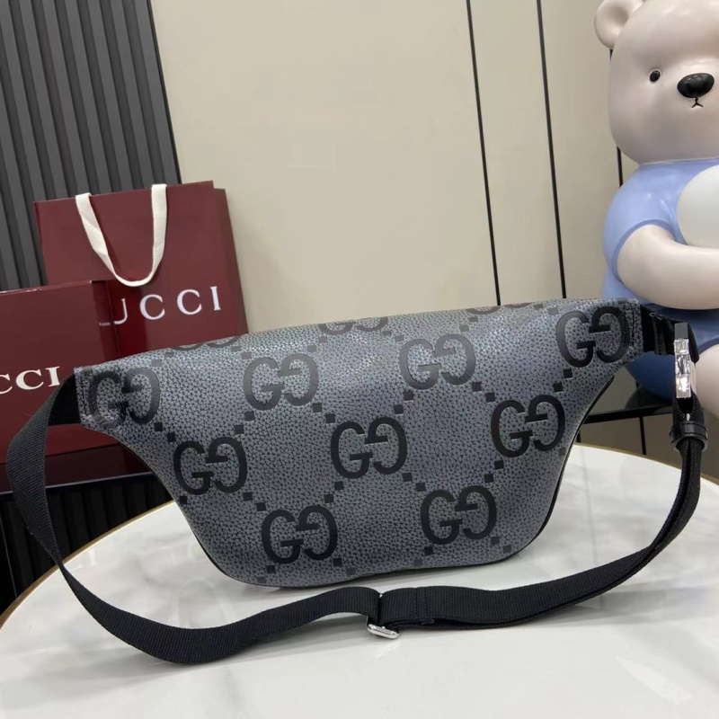 Поясная сумка Gucci с монограммой