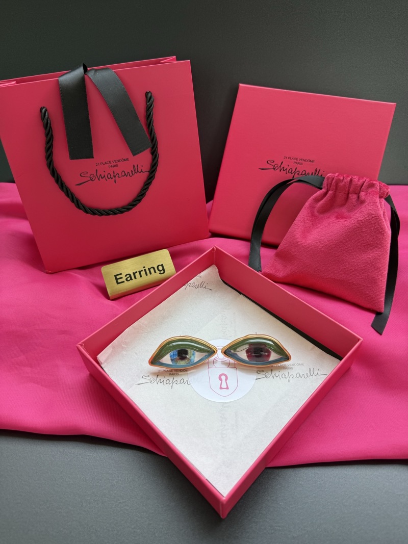 Серьги в форме глаз Schiaparelli