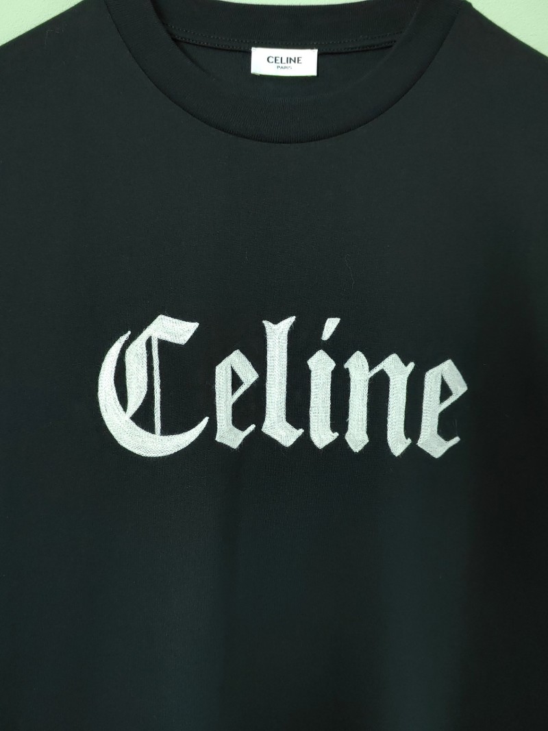 Футболка Celine с готическим принтом