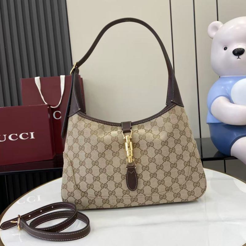 Сумка Gucci с монограммой