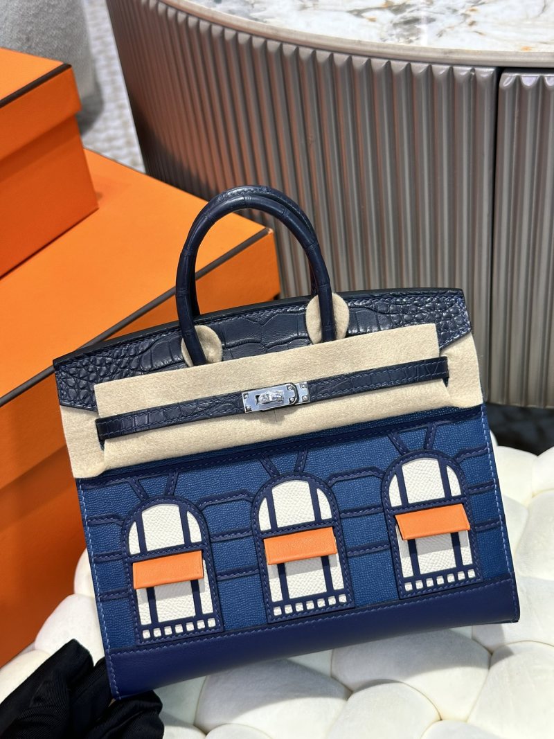 Синяя сумка в форме домика с окнами Hermès