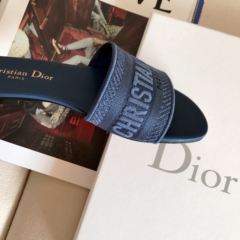 Женские шлепанцы Christian Dior