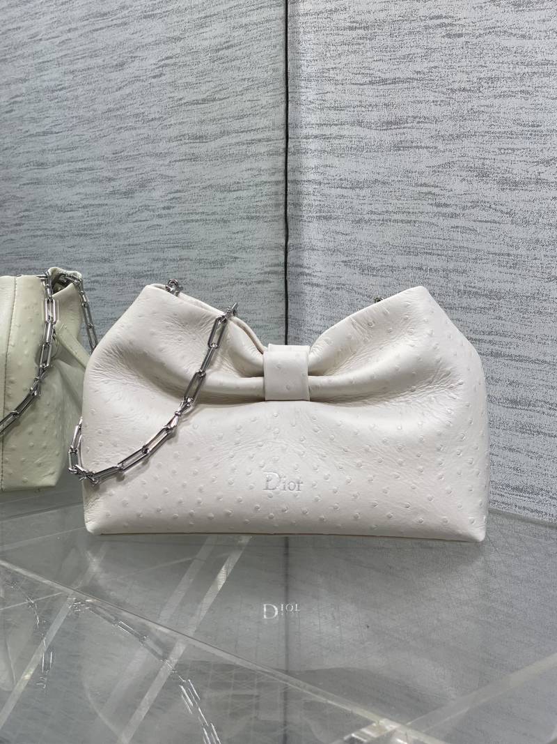 Сумка Dior с бантом и цепочкой