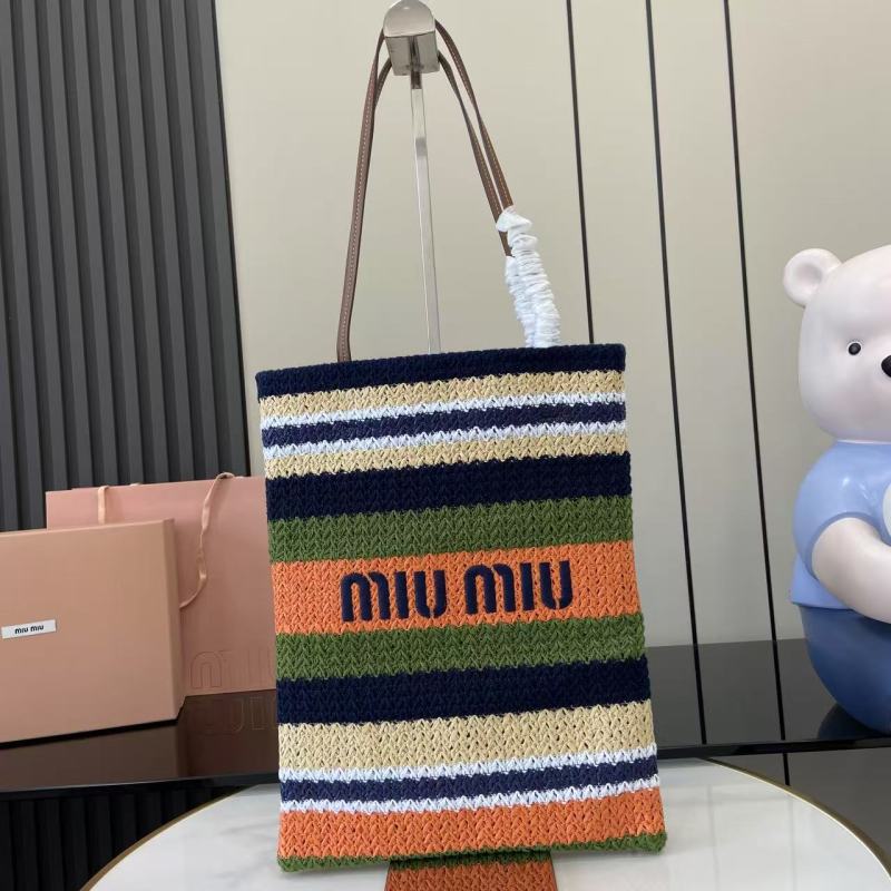 Сумка-шоппер Miu Miu