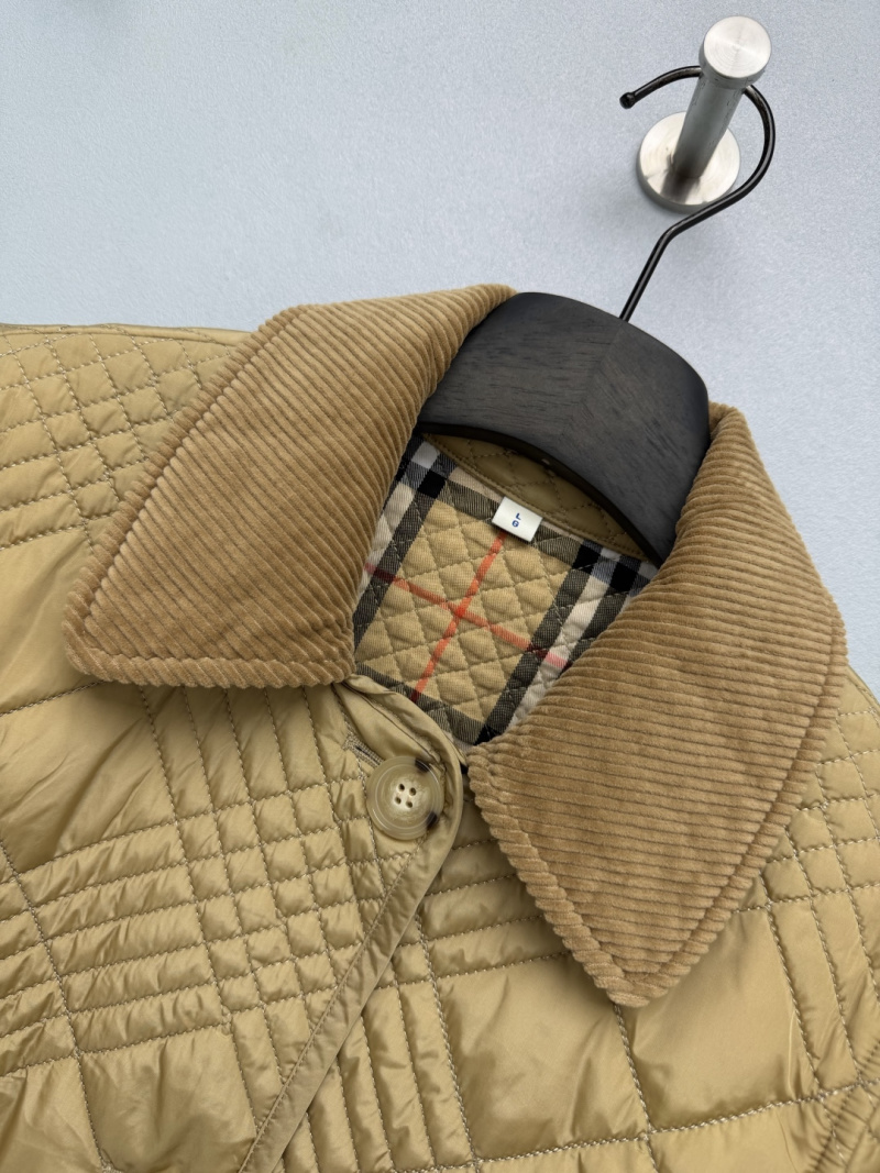 Куртка Burberry с логотипом и клетчатым подкладом
