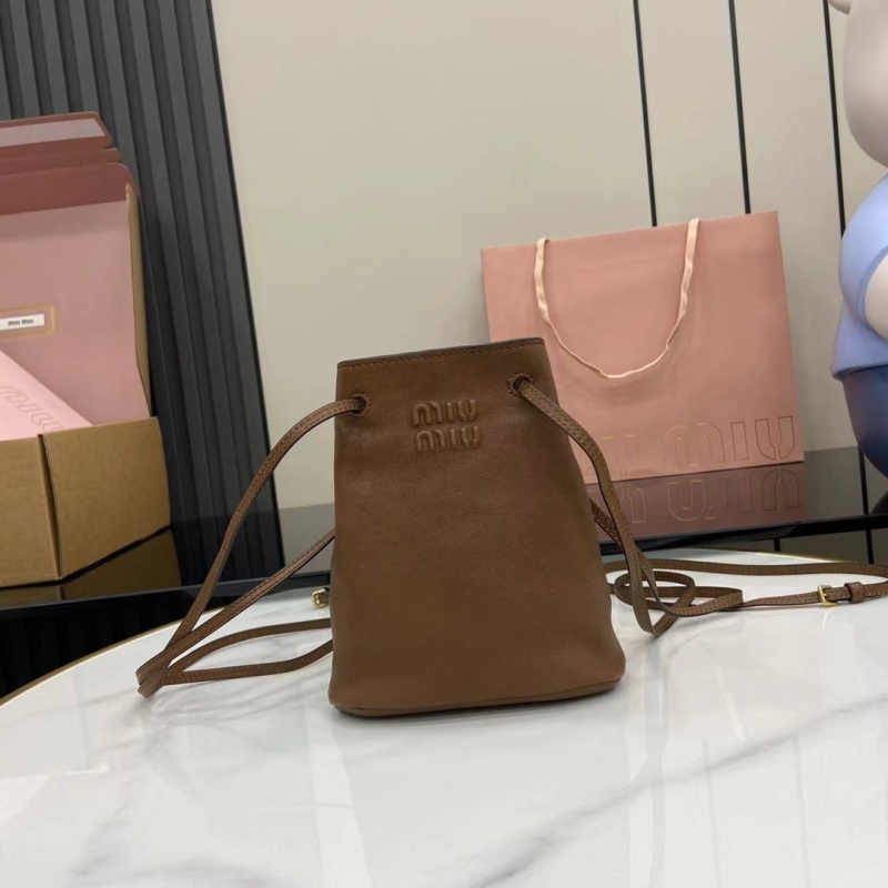 Сумка Miu Miu коричневая