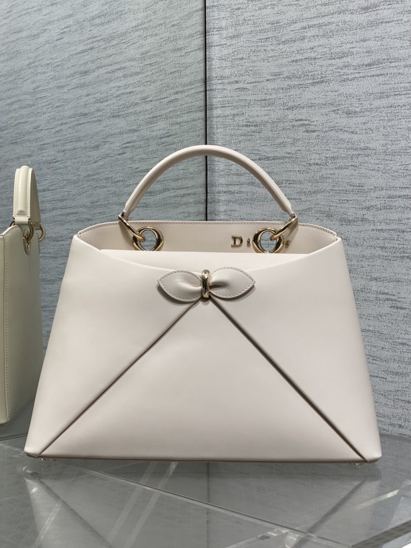 Сумка Dior белая с бантом