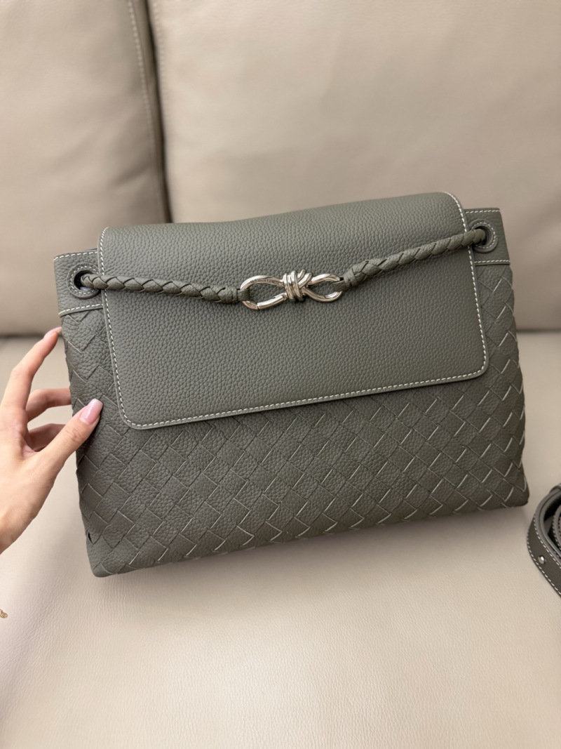 Сумка Bottega Veneta с плетением