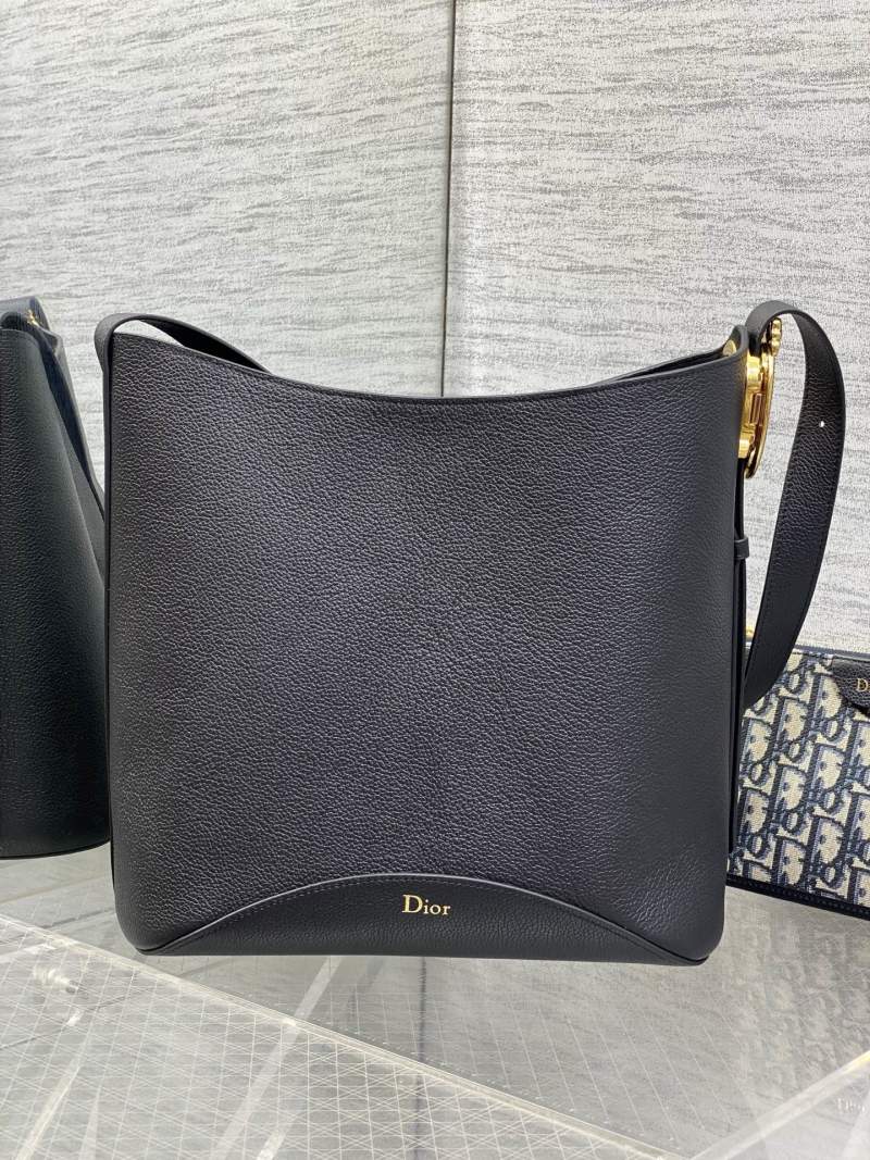 Черная кожаная сумка Dior с клатчем