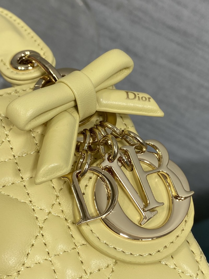 Сумка Lady Dior мини