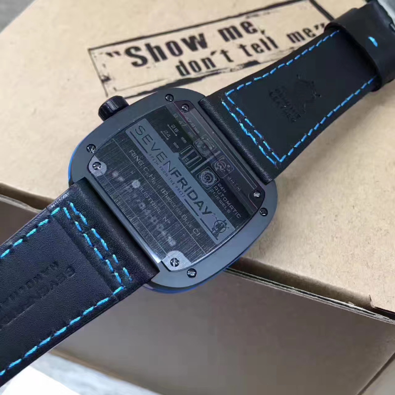 Часы SevenFriday
