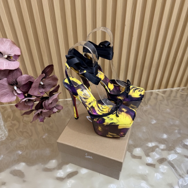 Туфли Christian Louboutin