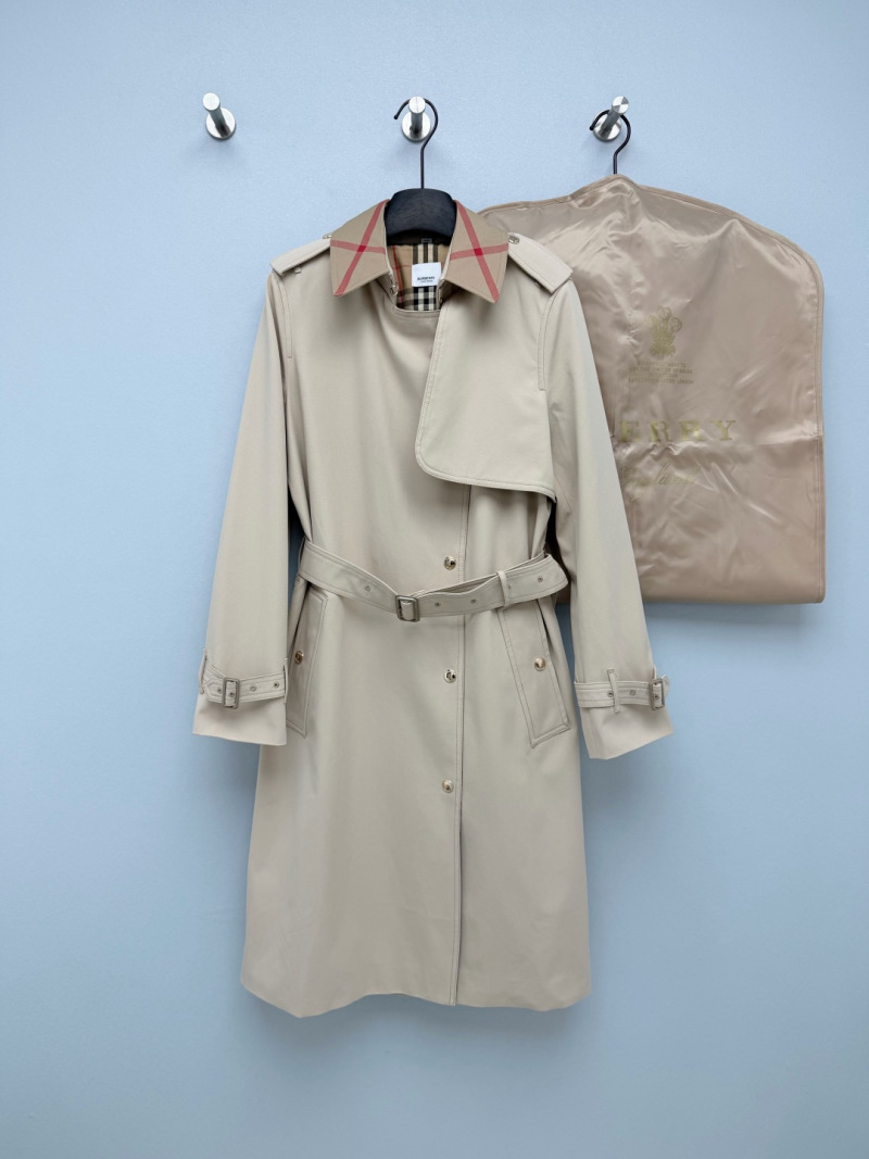 Классический тренч Burberry светло-бежевый