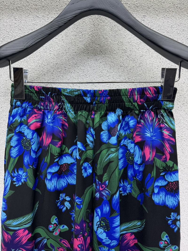 Брюки с цветочным принтом Gucci