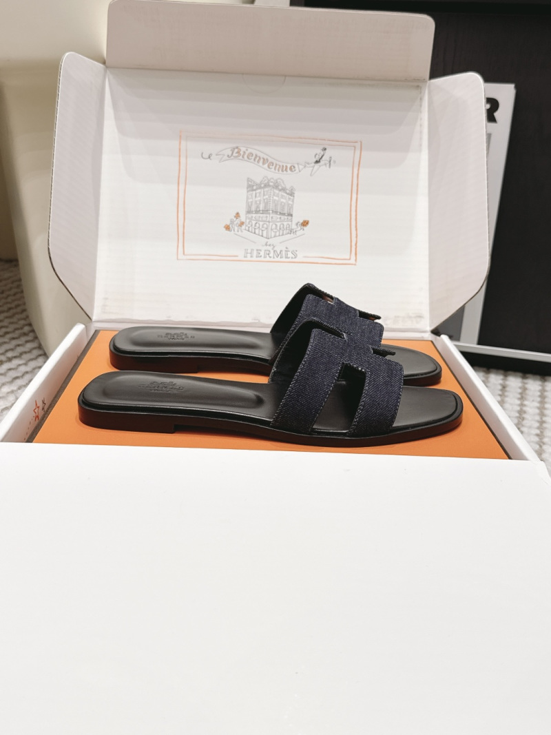 Шлёпанцы Hermès