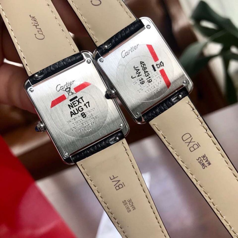 Часы Cartier