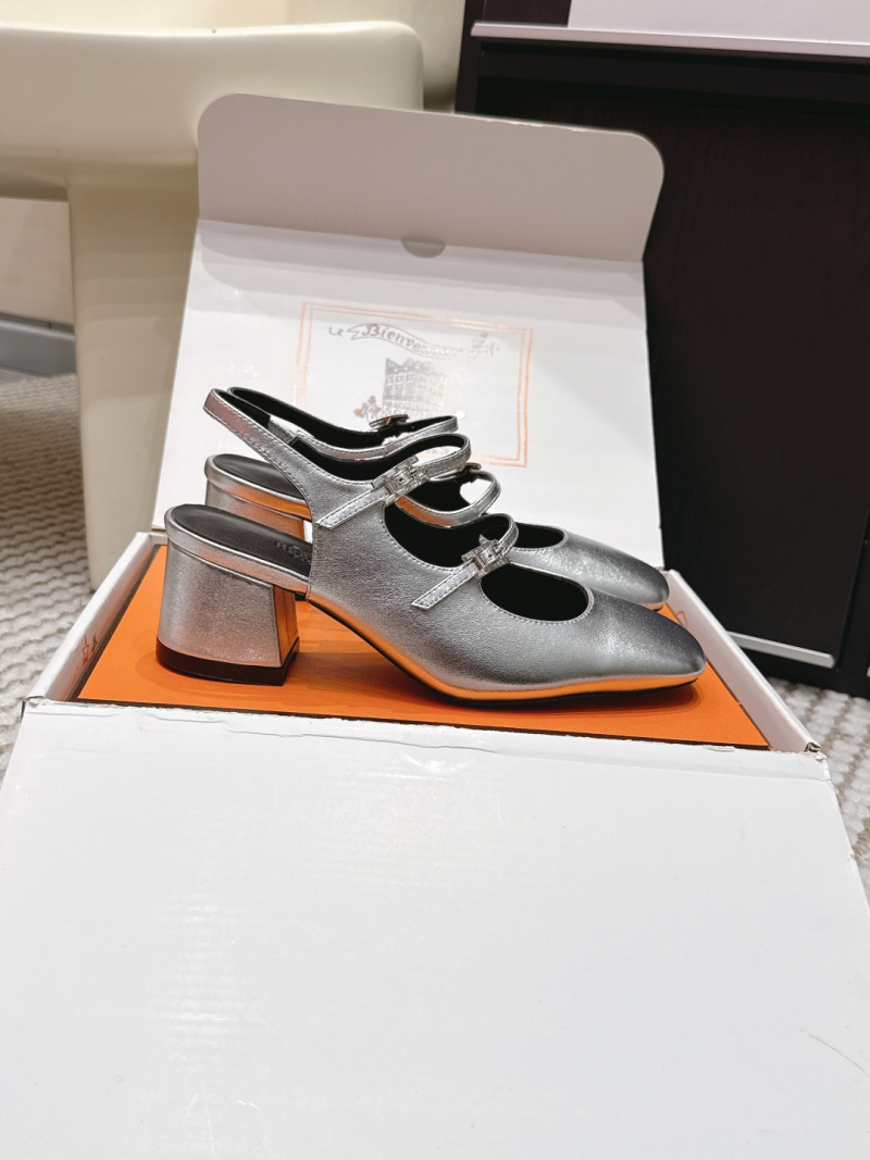 Босоножки женские с закрытым носком и ремешками Hermès