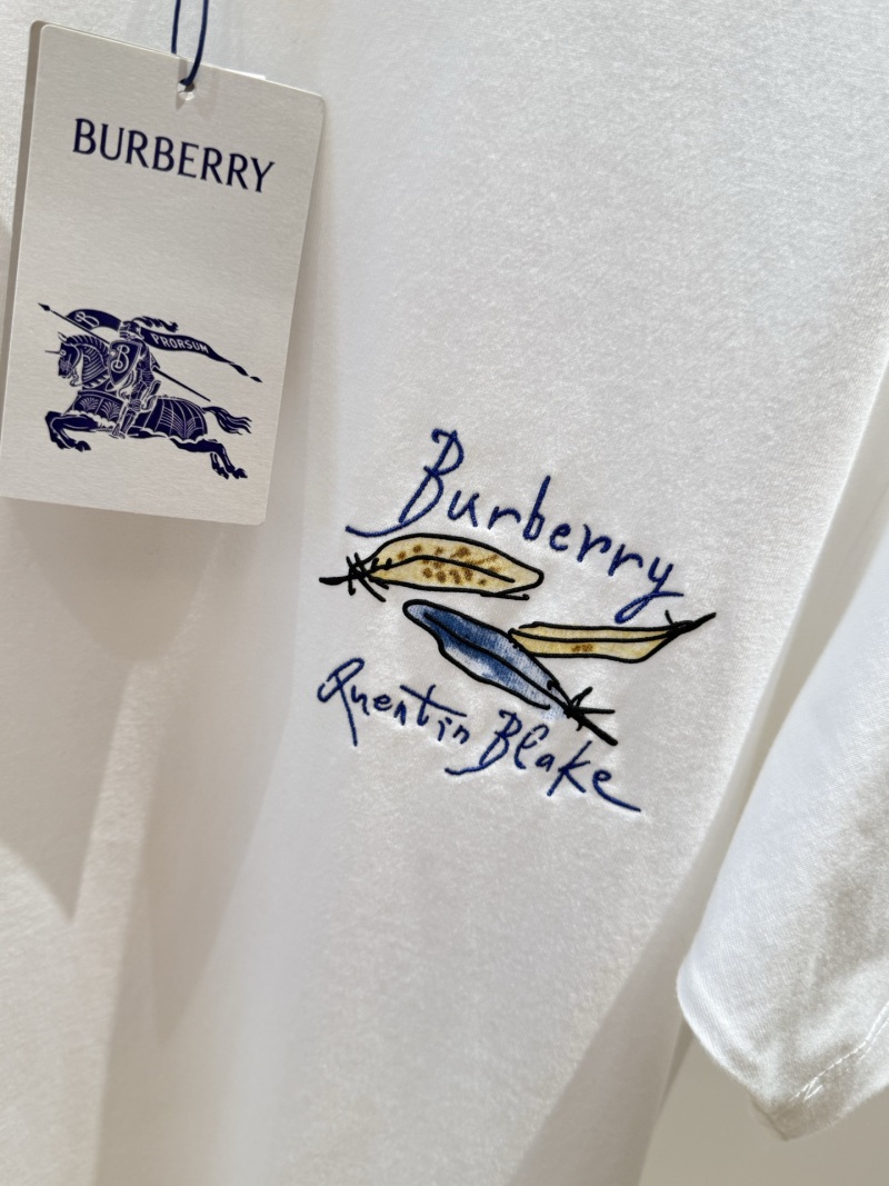 Футболка Burberry