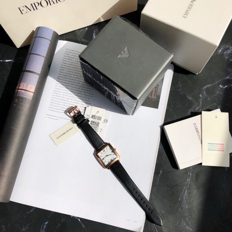 Часы Emporio Armani
