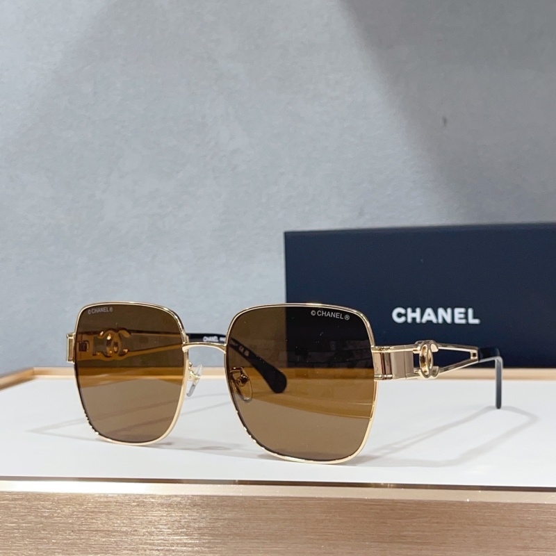 Солнцезащитные очки Chanel модель CH2210