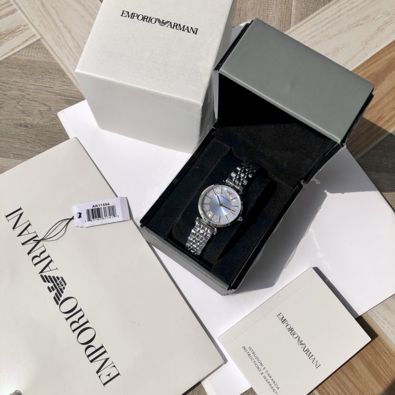 Часы Armani