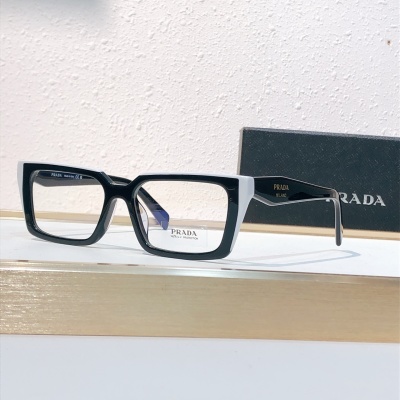 Очки Prada