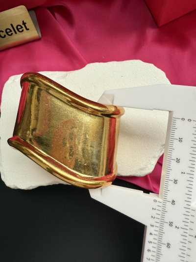 Браслет Schiaparelli